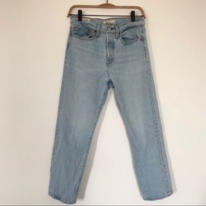 Levi’s Wedgie Straight Jean